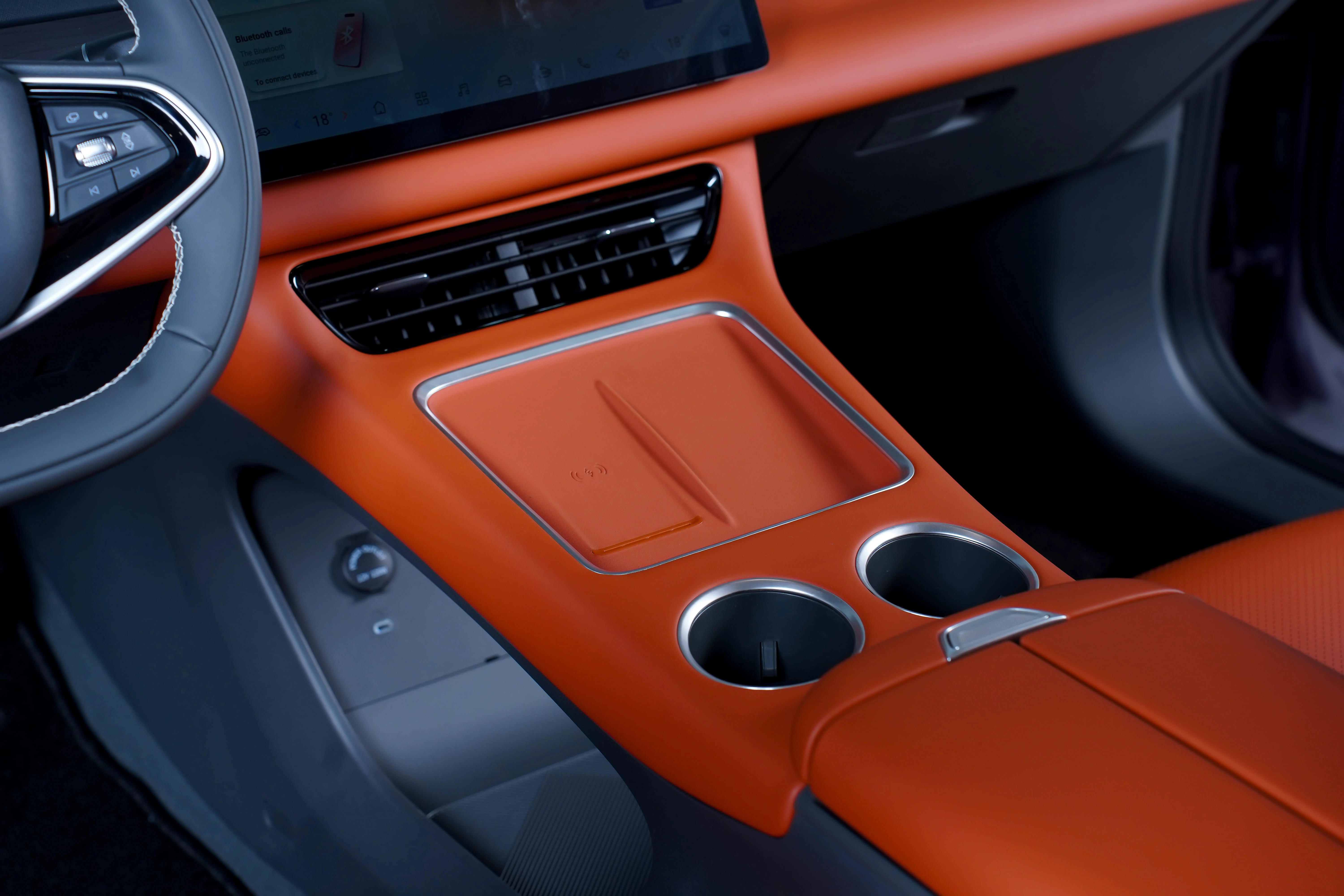 S7 EV Interior Console